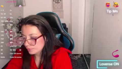 Snapshot of queenrose94 chatting on June 2026 05:16:01 PM queenrose94 online show from June 2026 05:16:01 PM