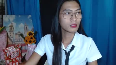 queensteffi online show from December 2024 06:15:02 PM