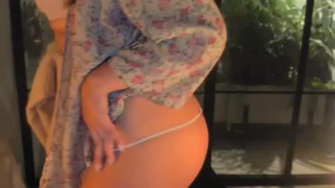 Val  -  online show from January 2026 02:27:01 AM