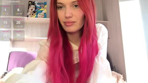 Fiona online show from October 2025 04:12:01 AM