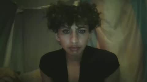 Snapshot of queridamiahh chatting on February 2026 12:27:01 PM Mia online show from February 2026 12:27:01 PM