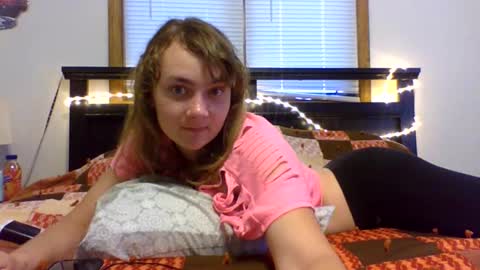 Snapshot of quicklikabunny chatting on June 2026 03:43:02 PM quicklikabunny online show from June 2026 03:43:02 PM
