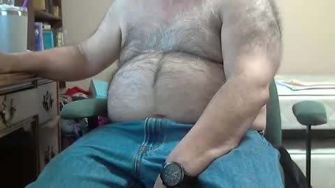 Snapshot of quietnshy2 chatting on November 2025 04:52:01 PM quietnshy2 online show from November 2025 04:52:01 PM