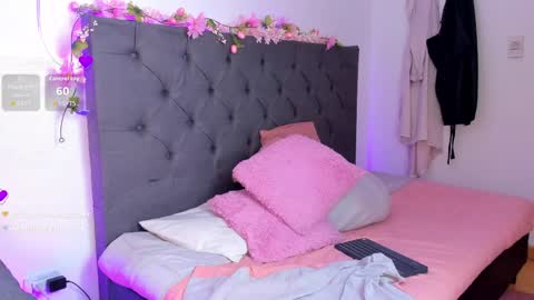    online show from May 2026 07:45:02 PM