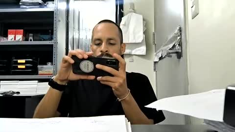 Snapshot of quik32 chatting on March 2025 08:42:02 PM quik32 online show from March 2025 08:42:02 PM