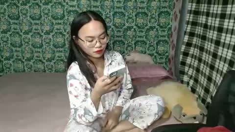 Snapshot of quinne_miles chatting on December 2025 06:18:01 AM Quinne online show from December 2025 06:18:01 AM