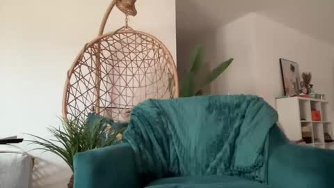 Snapshot of quinnyelena chatting on January 2025 12:17:01 PM Quinnyelena online show from January 2025 12:17:01 PM