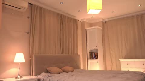 kiri online show from November 2025 05:13:02 PM