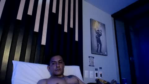 Snapshot of r6w chatting on July 2026 06:05:01 AM r6w online show from July 2026 06:05:01 AM