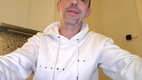 rabosoy online show from December 2025 10:38:01 PM