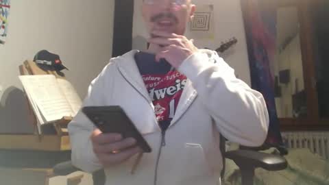 Raccoon68 online show from March 2026 08:45:01 PM