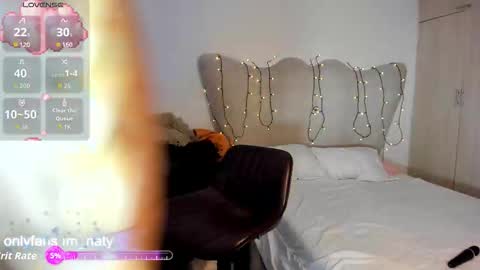 natalia  -  online show from December 2025 06:52:01 AM