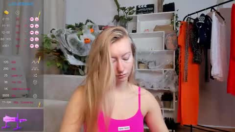 Rachel online show from October 2025 04:15:02 AM