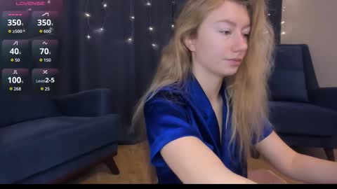 Rachel online show from December 2025 04:17:01 AM