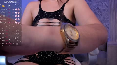 Snapshot of rachel_williamss chatting on December 2024 10:03:02 PM rachel online show from December 2024 10:03:02 PM