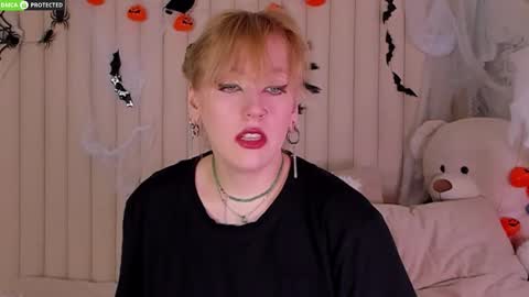 RachelCart online show from October 2025 03:10:02 AM