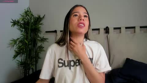 Rachell online show from April 2026 04:06:01 AM