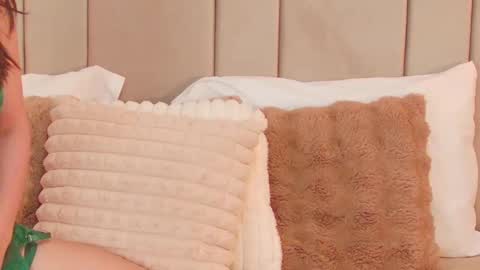 Snapshot of rachell_duque chatting on March 2025 03:05:02 PM Rachell online show from March 2025 03:05:02 PM