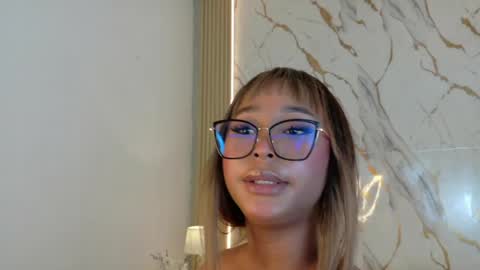 Rachel Ebony online show from May 2026 04:04:02 PM