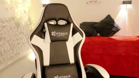 Snapshot of rachell_owen chatting on February 2026 04:21:02 AM rachell_owen online show from February 2026 04:21:02 AM