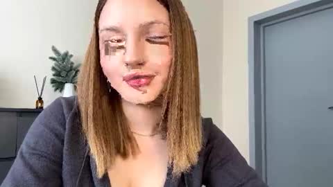 Alex online show from February 2026 08:35:01 AM