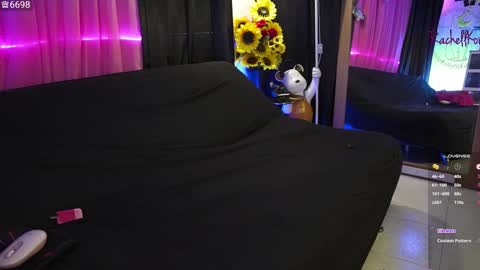 rachellk online show from October 2025 10:47:01 AM