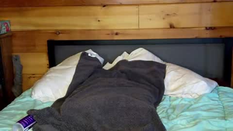 Snapshot of rachelxprice chatting on February 2025 07:08:02 PM Rachel Price online show from February 2025 07:08:02 PM