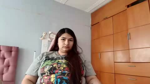 Snapshot of radiantgoddes chatting on January 2025 01:22:02 PM radiantgoddes online show from January 2025 01:22:02 PM