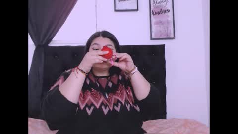 Snapshot of radiantgoddes chatting on October 2025 01:44:01 PM radiantgoddes online show from October 2025 01:44:01 PM