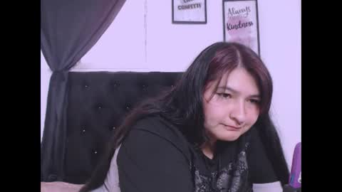 Snapshot of radiantgoddes chatting on October 2025 03:49:01 PM radiantgoddes online show from October 2025 03:49:01 PM