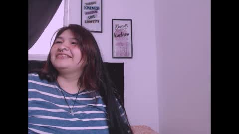 Snapshot of radiantgoddes chatting on November 2025 03:12:01 PM radiantgoddes online show from November 2025 03:12:01 PM