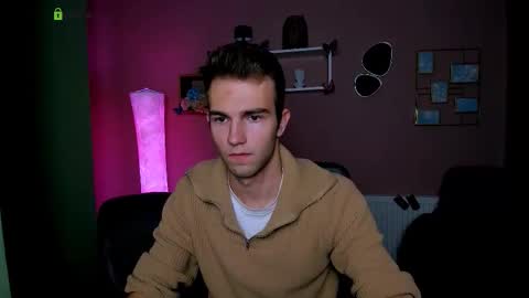 Snapshot of rafael_bien chatting on November 2025 08:40:01 PM rafael online show from November 2025 08:40:01 PM