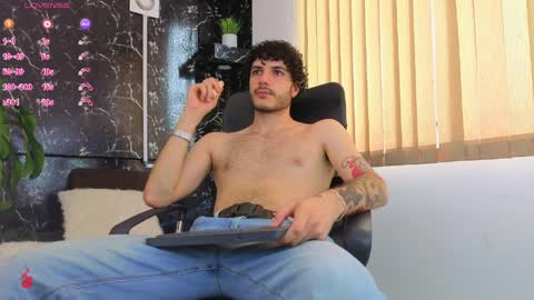 Snapshot of rafael_mendez chatting on April 2026 08:53:02 PM R A F A E L online show from April 2026 08:53:02 PM