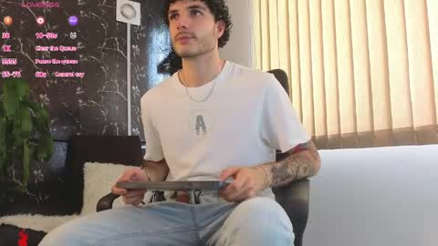 Snapshot of rafael_mendez chatting on April 2026 08:14:02 PM R A F A E L online show from April 2026 08:14:02 PM