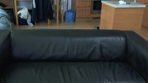 rafaelosteel online show from May 2026 10:57:02 AM