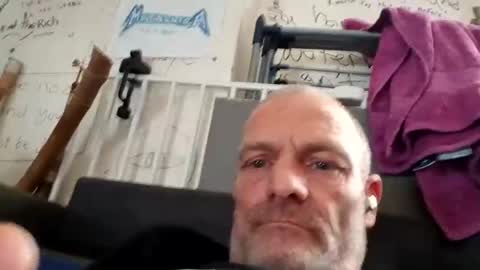 Snapshot of ragingzef69 chatting on December 2024 01:40:02 AM Bigthickdickinvic online show from December 2024 01:40:02 AM