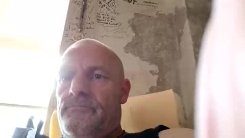 Snapshot of ragingzef69 chatting on December 2024 12:20:01 AM Bigthickdickinvic online show from December 2024 12:20:01 AM