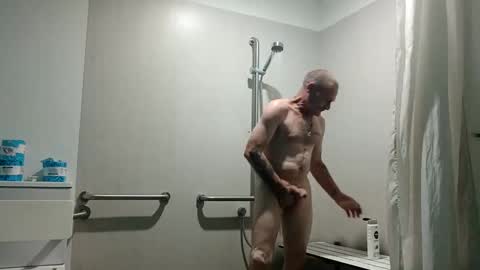 Snapshot of ragingzef69 chatting on February 2025 05:14:01 PM Bigthickdickinvic online show from February 2025 05:14:01 PM