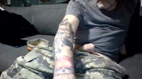 Bigthickdickinvic online show from July 2026 01:59:01 PM