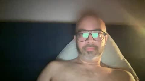 Snapshot of raginrak chatting on February 2026 04:05:02 AM raginrak online show from February 2026 04:05:02 AM