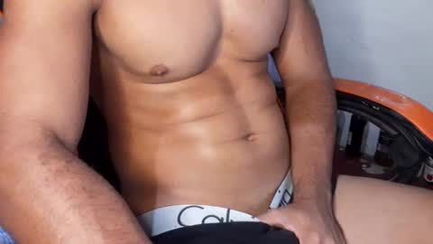 Snapshot of ragnar586 chatting on January 2025 07:52:01 PM Ragnar69 online show from January 2025 07:52:01 PM