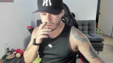 ragnar_lothbrok77 online show from October 2025 09:13:01 PM