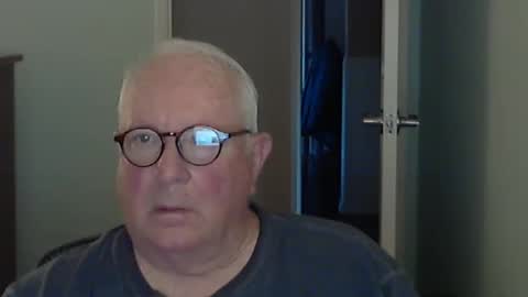 Snapshot of raiderman215 chatting on June 2026 01:32:02 PM raiderman215 online show from June 2026 01:32:02 PM