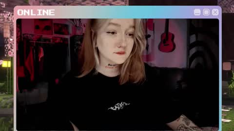 Snapshot of raiingurl chatting on November 2025 02:06:02 PM Kate online show from November 2025 02:06:02 PM