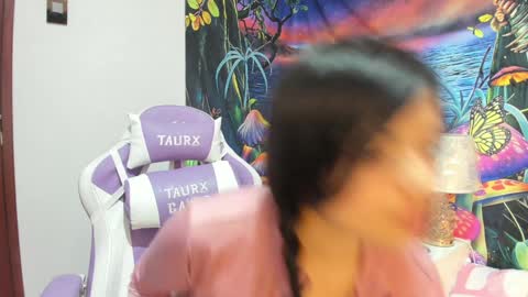 Snapshot of rainbow__coockie chatting on January 2025 02:25:01 AM rainbow__coockie online show from January 2025 02:25:01 AM