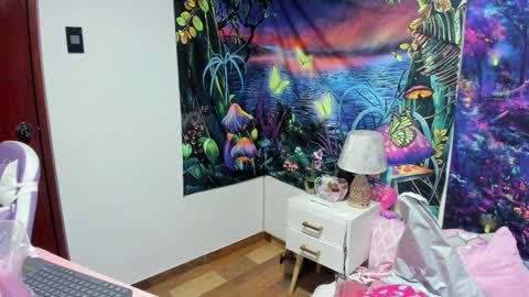 Snapshot of rainbow__coockie chatting on January 2025 01:58:02 AM rainbow__coockie online show from January 2025 01:58:02 AM