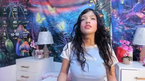 Snapshot of rainbow__coockie chatting on February 2025 02:50:01 AM rainbow__coockie online show from February 2025 02:50:01 AM