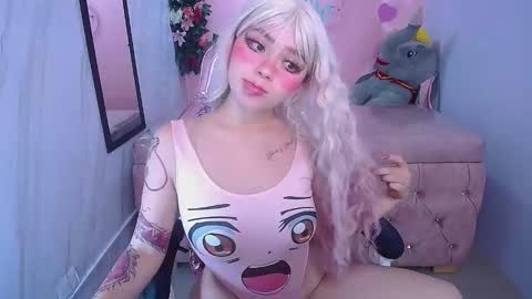 Rainy online show from October 2025 03:07:02 AM