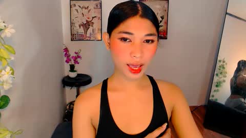 raindrizzle1706 online show from December 2025 12:16:01 AM