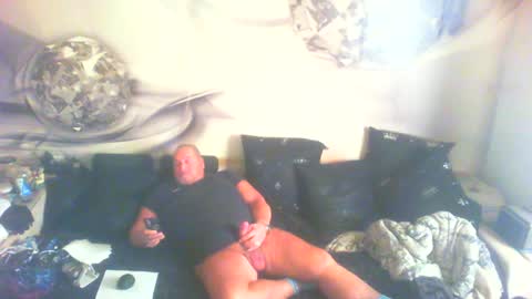 Snapshot of raintrops chatting on June 2026 05:36:02 PM raintrops online show from June 2026 05:36:02 PM